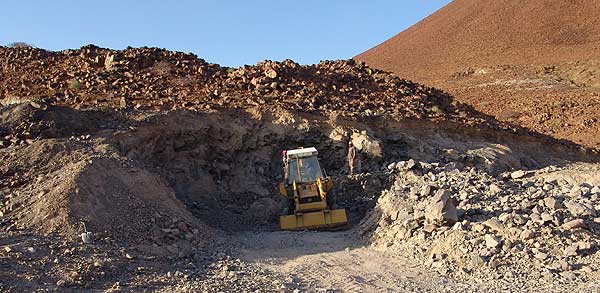 Mining at the Goboboseb mountain